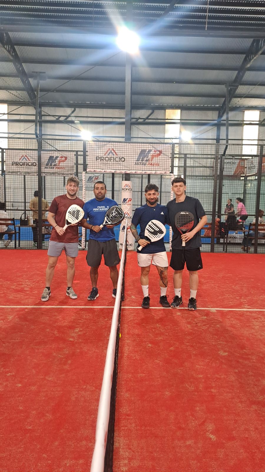 Foto de Braschi, Luis / Rivas, Uriel vs Martínez, Agustín / Torres, Agustín