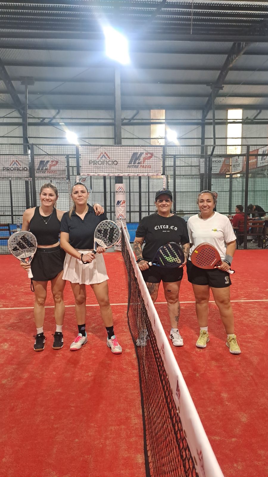 Foto de Martin, Karina Lorena / Roldán, Sonia vs Chapuis, Jacqueline / Seoane, Florencia