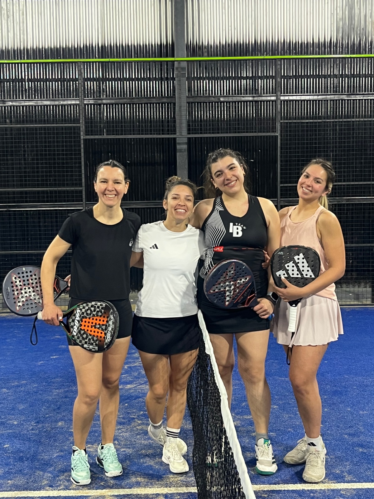 Foto de Lomeña, Maria de los Angeles / Vallejos, Luz vs Lescano, Silvana / Soler, Melina