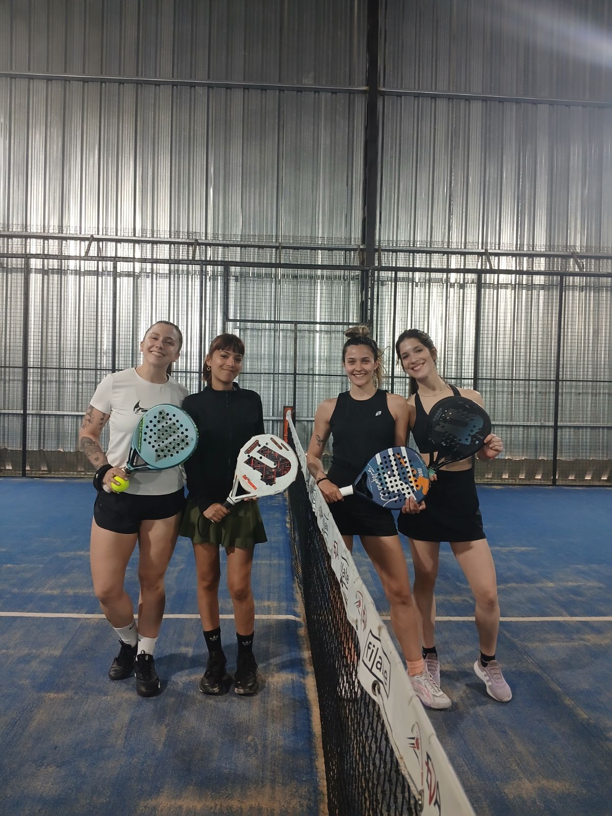 Foto de Gulielmetti, Natalia Vanesa / Prado, Oriana vs Errecart, Melany Daniela / Roman, Milagros Rocio