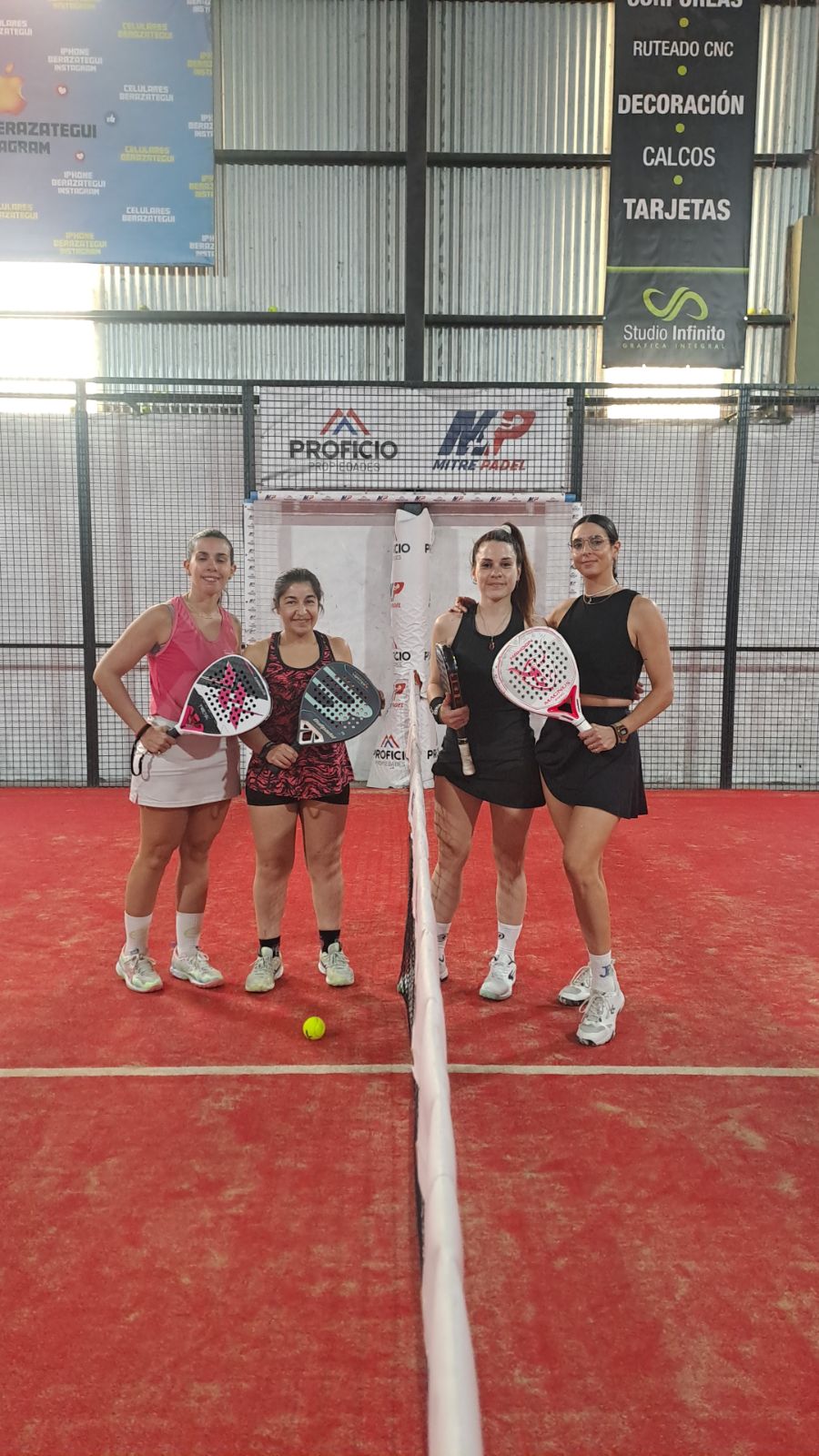 Foto de Farías, Natalia / Pagano, Barbara Cecilia vs Guerra, Luciana / Ruiz Díaz, Lucia